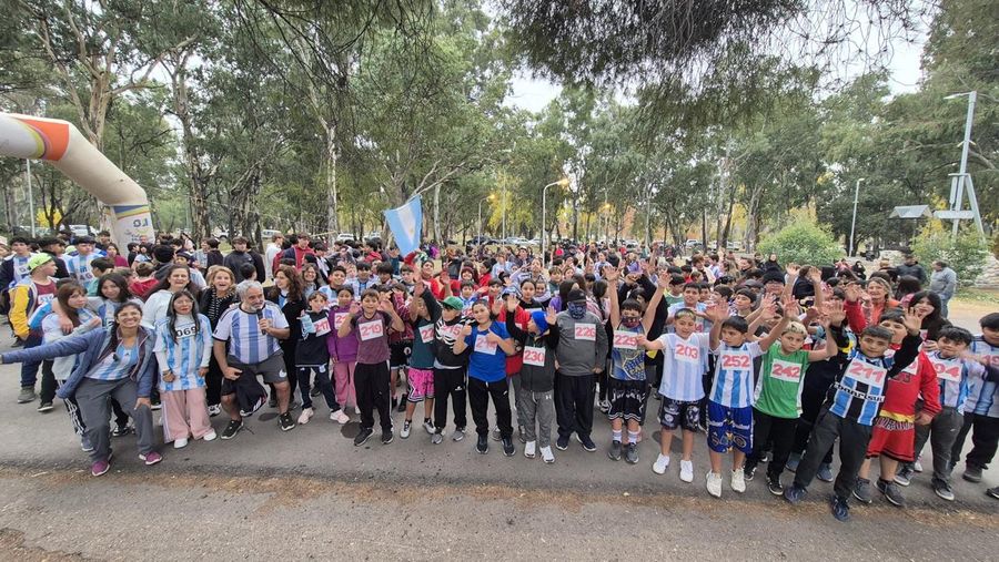 El Colegio Marista La Buena Madre realizó su 8va Maratón